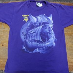 Vintage single stitch Minnesota Vikings t-shirt